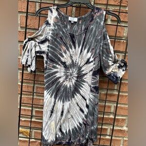 Tie-Dye Cold Shoulder Top with Studs